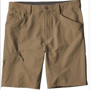Men's Patagonia Quandry Hiking Shorts (Size 30)